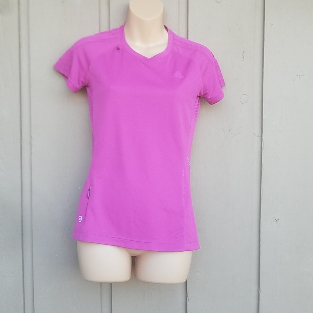 Women's Adidas v-neck top with speaker hole!!